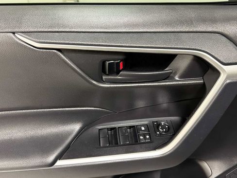 Certified 2024 Toyota RAV4 LE AWD/4WD image 15