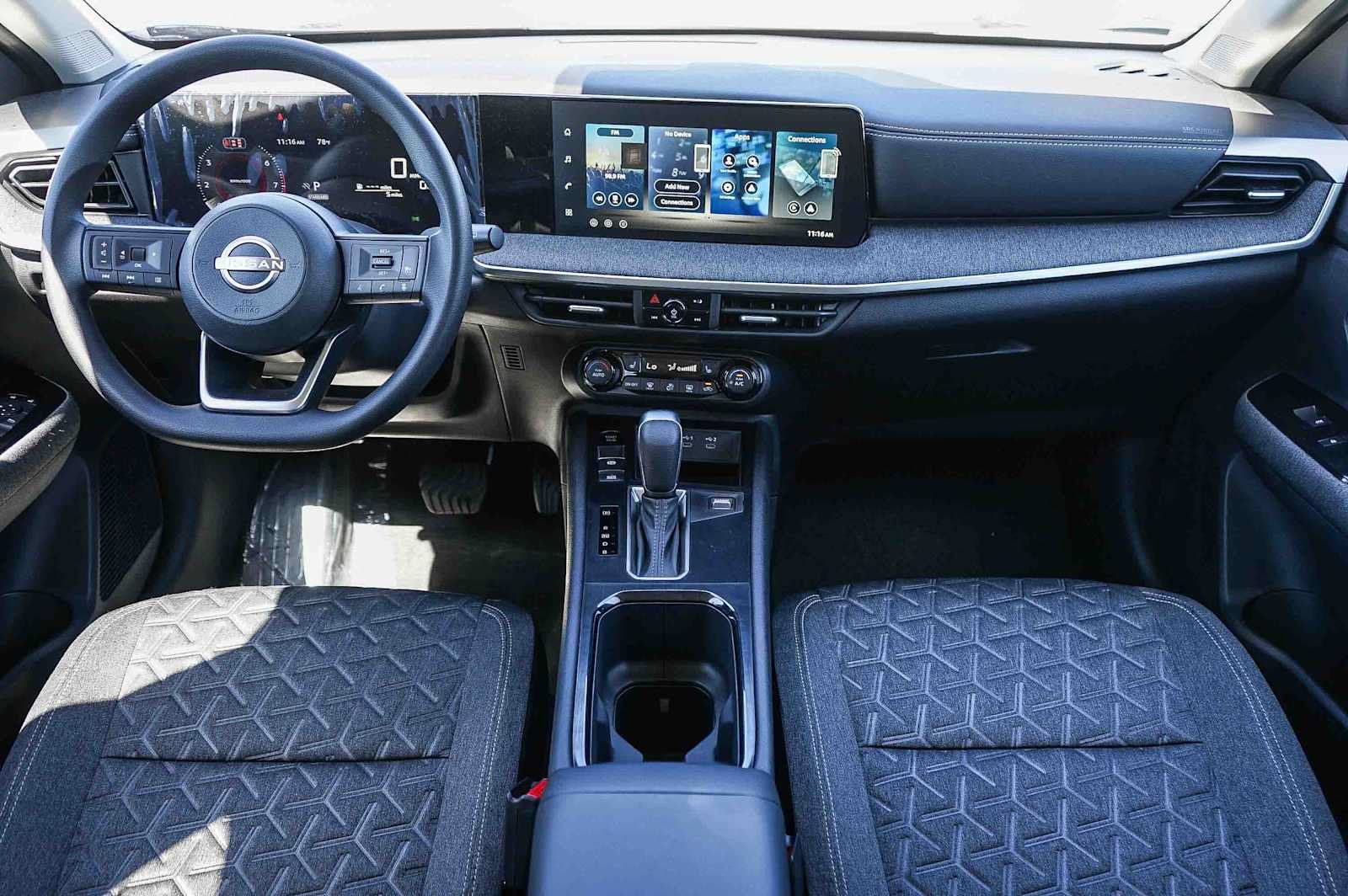 New 2027 Nissan Kicks SV FWD image 14