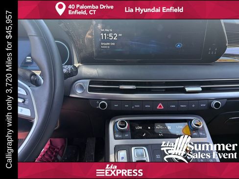 Used 2025 Hyundai Palisade Calligraphy AWD/4WD image 17