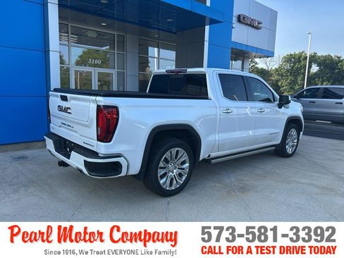 Certified 2020 GMC Sierra 1500 Denali w/ Denali Ultimate Package AWD/4WD image 4