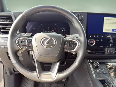 Used 2025 Lexus GX 550 w/ Accessory Package (Z1) image 26