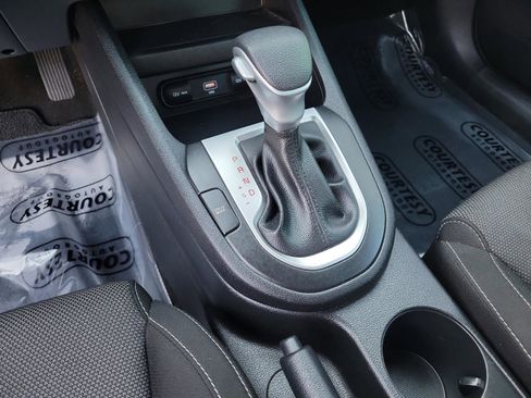 Certified 2023 Kia Forte LXS w/ LXS Technology Package FWD image 21