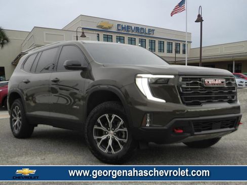 Used 2025 GMC Acadia AT4 image 1