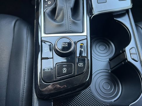 Used 2023 Kia Sportage EX image 24