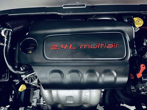 Used 2021 Jeep Compass Limited FWD image 38