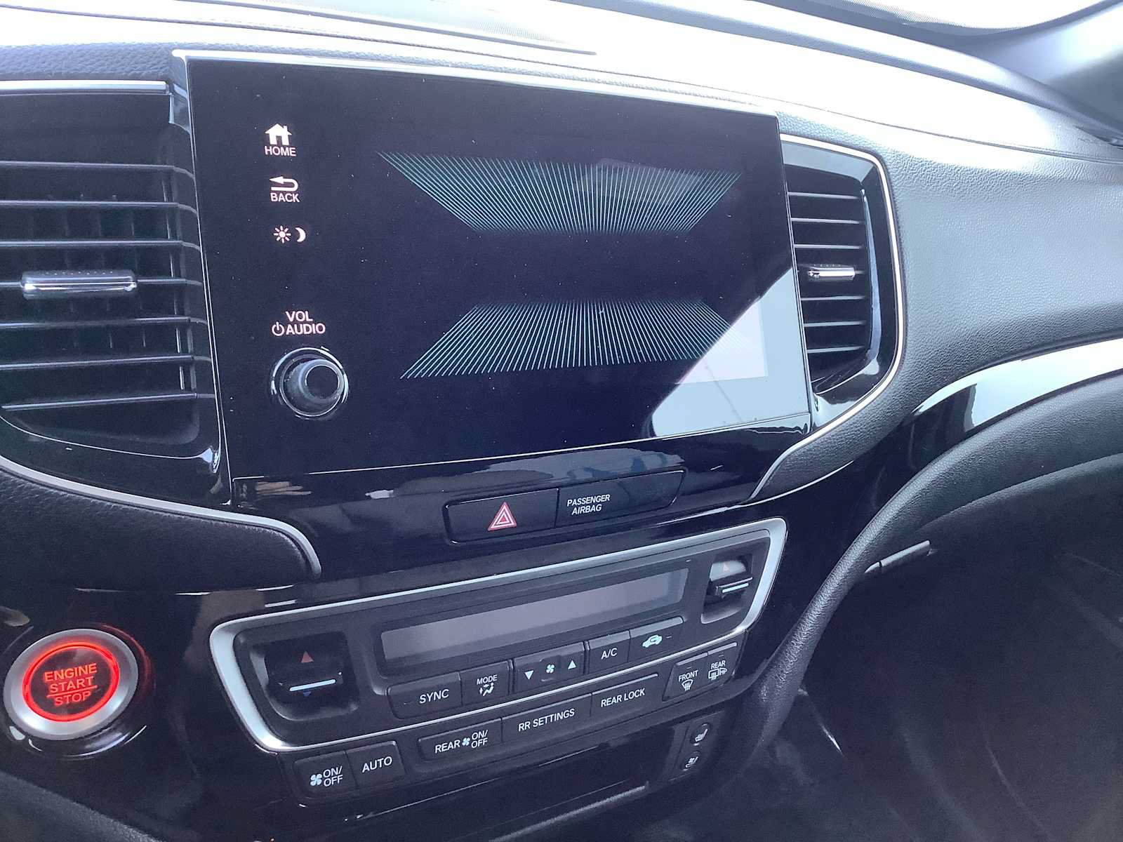 Used 2022 Honda Passport Elite image 16