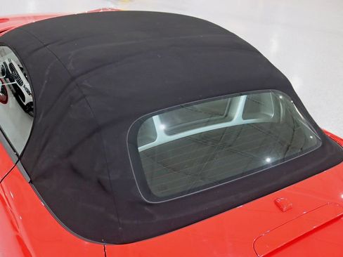 Used 2015 Porsche Boxster S RWD image 32