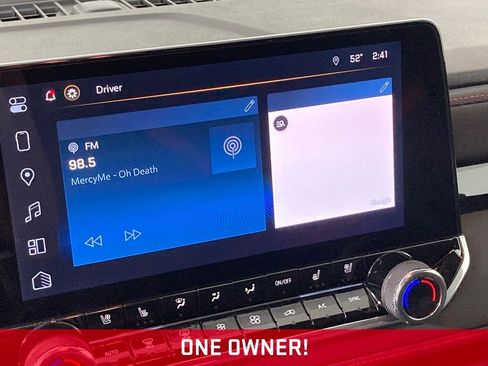 Used 2024 Chevrolet Colorado Z71 w/ Z71 Convenience Package 2 image 3