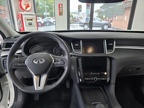 Used 2021 INFINITI QX50 Luxe w/ Cargo Package image 29