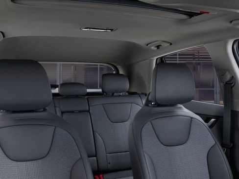 New 2025 Kia Niro EX Touring image 27