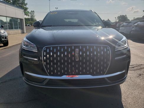 Used 2023 Lincoln Corsair Reserve w/ Equipment Group 202A image 4