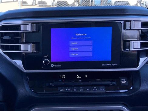 Used 2022 Toyota Tundra SR5 image 7