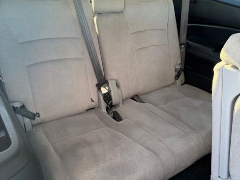 Used 2021 Honda Pilot EX image 16