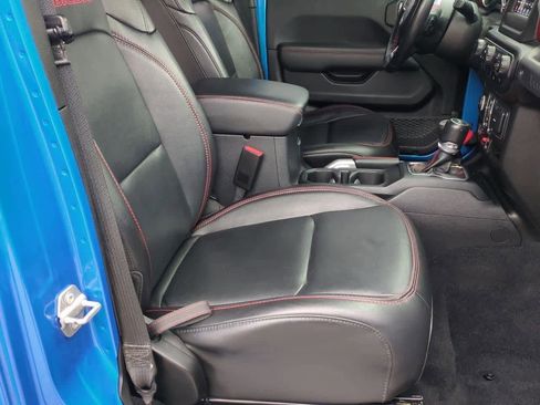 Used 2021 Jeep Wrangler Unlimited Rubicon w/ Cold Weather Group image 21