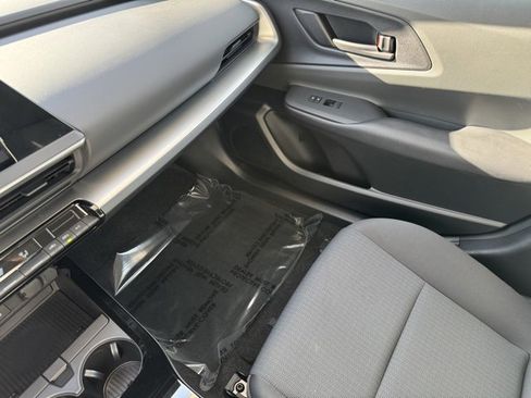 Certified 2023 Toyota Prius LE image 19