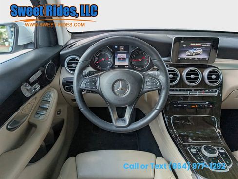 Used 2019 Mercedes-Benz GLC 300 4MATIC image 15