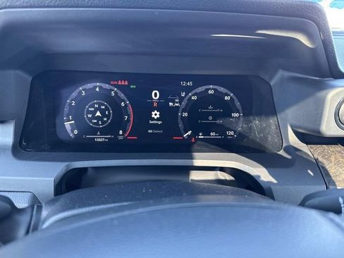 Used 2024 Toyota Tacoma Limited w/ Limited Package (LT) image 38