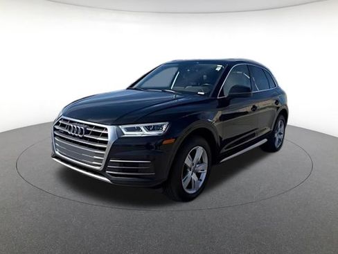 Used 2018 Audi Q5 2.0T Premium Plus w/ Premium Plus Package image 1