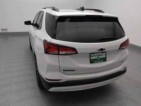 Used 2022 Chevrolet Equinox RS w/ RS Leather Package image 6