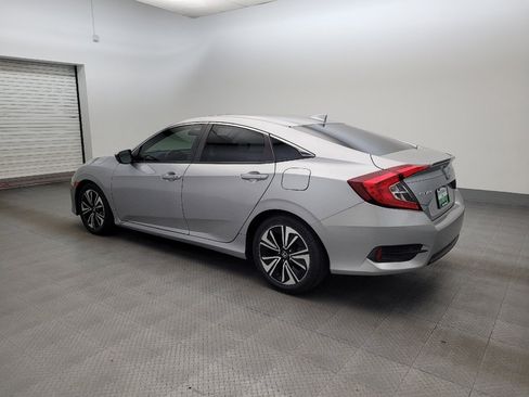 Used 2018 Honda Civic EX-T image 3
