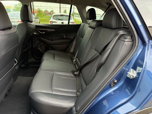Used 2022 Subaru Outback Limited image 21