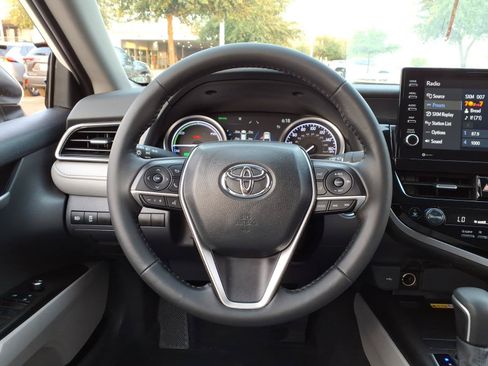 Certified 2024 Toyota Camry XLE FWD image 12