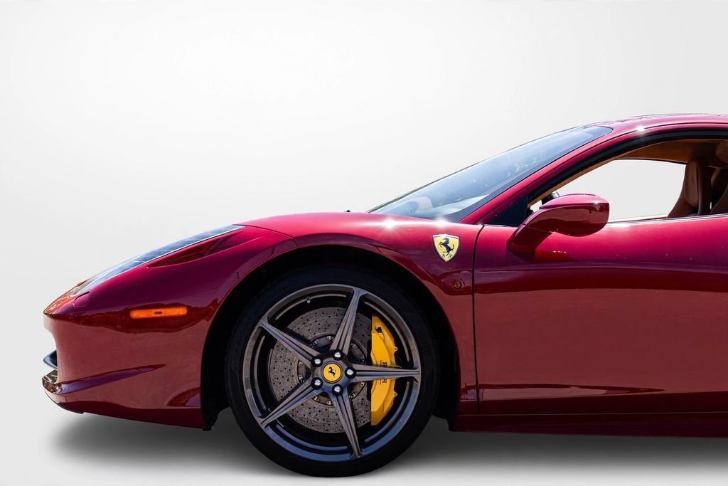 Used 2013 Ferrari 458 Italia Coupe RWD image 27