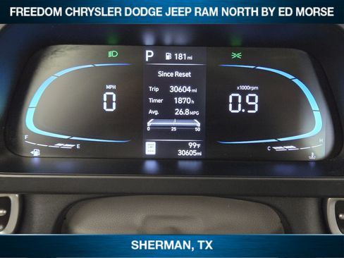 Used 2025 Hyundai Elantra Sport FWD image 10