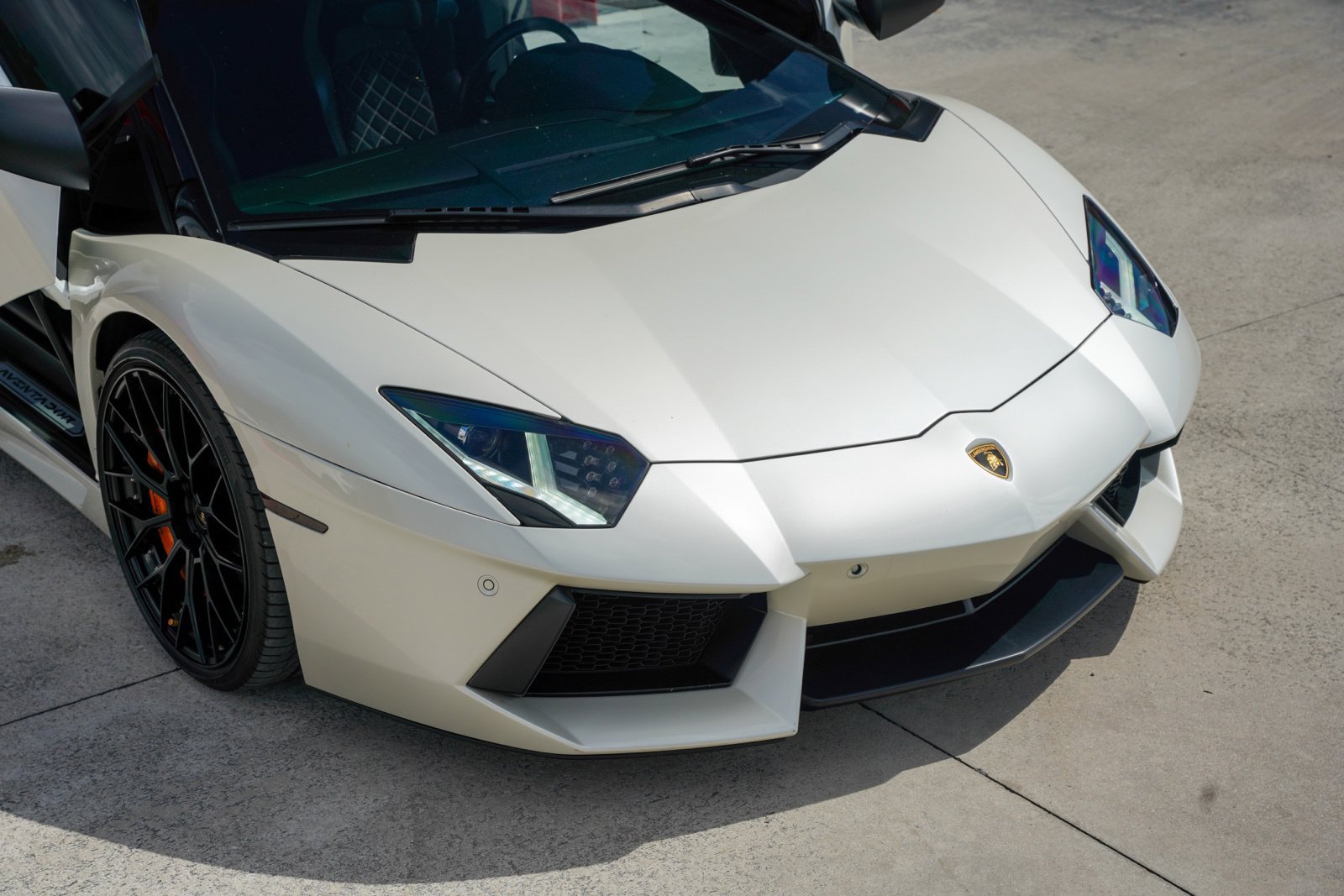 Used 2015 Lamborghini Aventador LP 700-4 AWD/4WD image 17