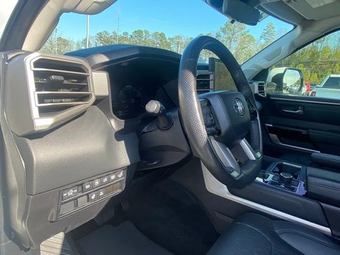 Used 2024 Toyota Tundra Limited image 8