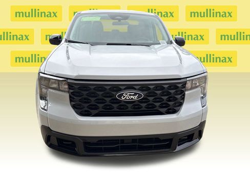 New 2025 Ford Maverick XLT w/ XLT Luxury Package image 11