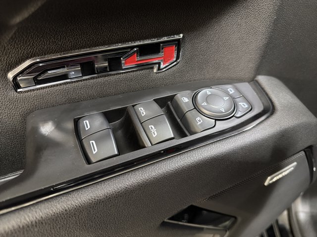 Used 2025 GMC Sierra 1500 AT4 w/ AT4 Premium Package AWD/4WD image 18
