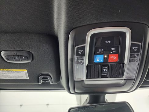 Used 2024 RAM 2500 Laramie w/ Night Edition image 53