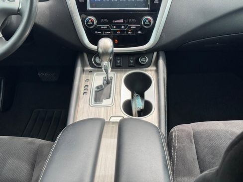 Used 2017 Nissan Murano SV w/ Premium Plus Package AWD/4WD image 14