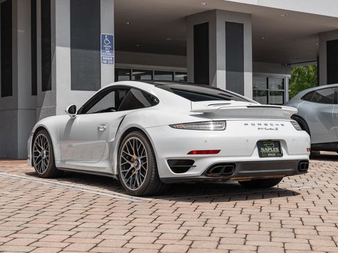 Used 2015 Porsche 911 Turbo S AWD/4WD image 39