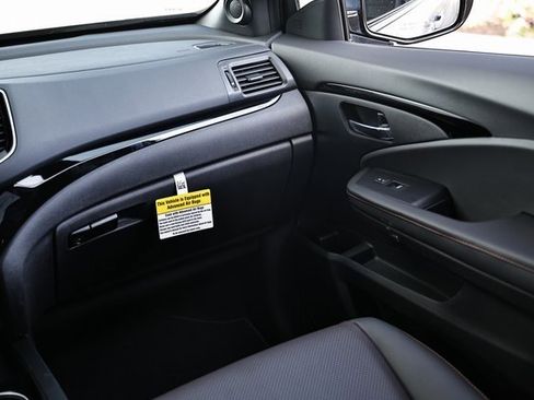 New 2026 Honda Ridgeline Black Edition image 37