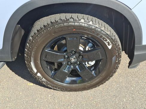 Used 2026 Honda Ridgeline Black Edition image 8