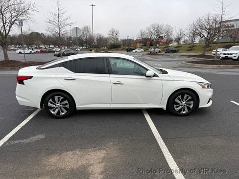 Used 2021 Nissan Altima 2.5 S image 4