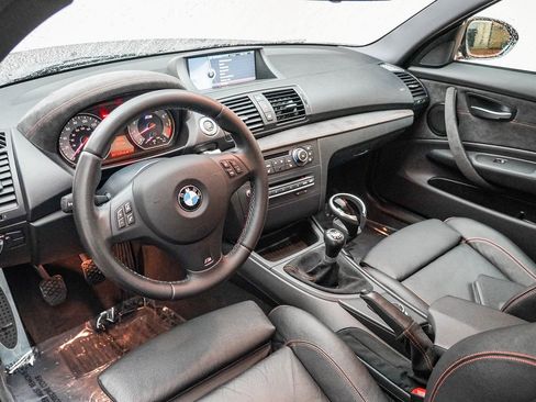 Used 2011 BMW 1 Series M image 12