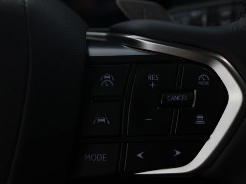 Used 2026 Lexus GX 550 AWD/4WD image 22