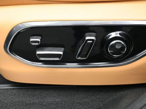 Used 2022 Jeep Grand Cherokee L Summit w/ Advanced Protech Group IV image 10