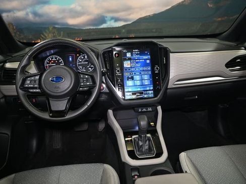 Used 2025 Subaru Forester Premium AWD/4WD image 68