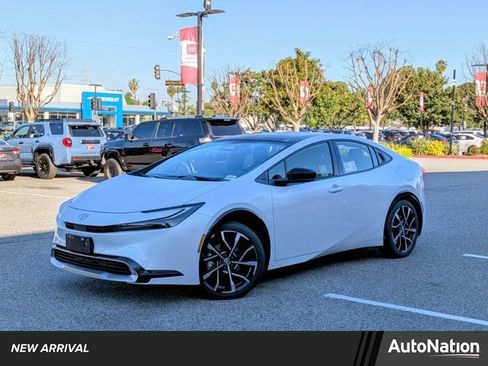 New 2026 Toyota Prius XSE image 1