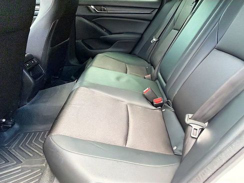 Used 2021 Honda Accord Sport image 14