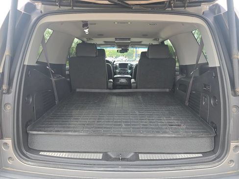 Used 2017 Chevrolet Tahoe Premier AWD/4WD image 18