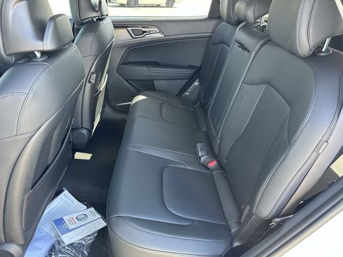 New 2026 Kia Sportage EX AWD/4WD image 15