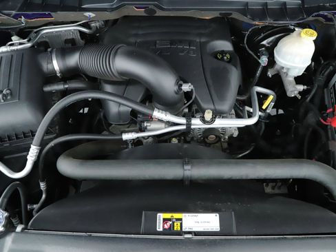 Used 2014 RAM 1500 Express image 18