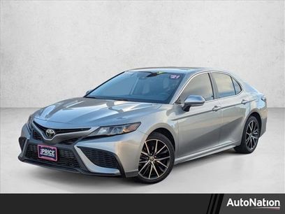 Used 2021 Toyota Camry SE w/ Convenience Package
