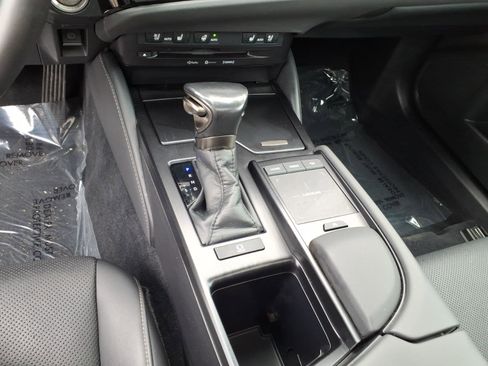 Certified 2022 Lexus ES 350 w/ Premium Package FWD image 9