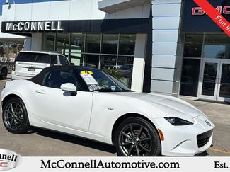 Used 2016 MAZDA MX-5 Miata Grand Touring video 1